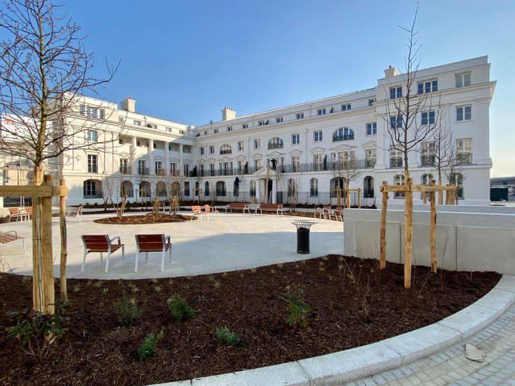 Le Regence, Terrasse, Serris Disney Extérieur photo